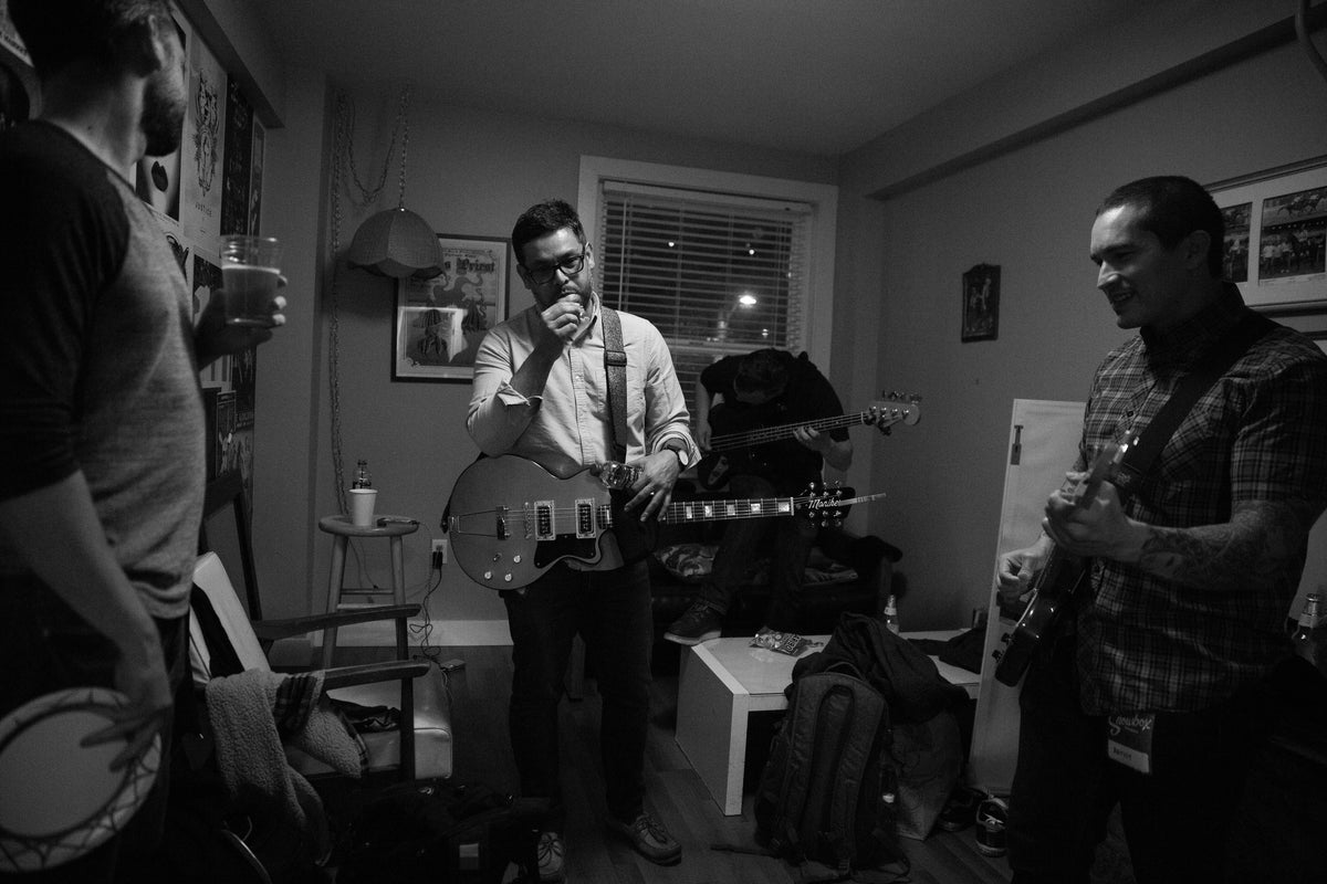 Audio Karate Return with ¡OTRA!