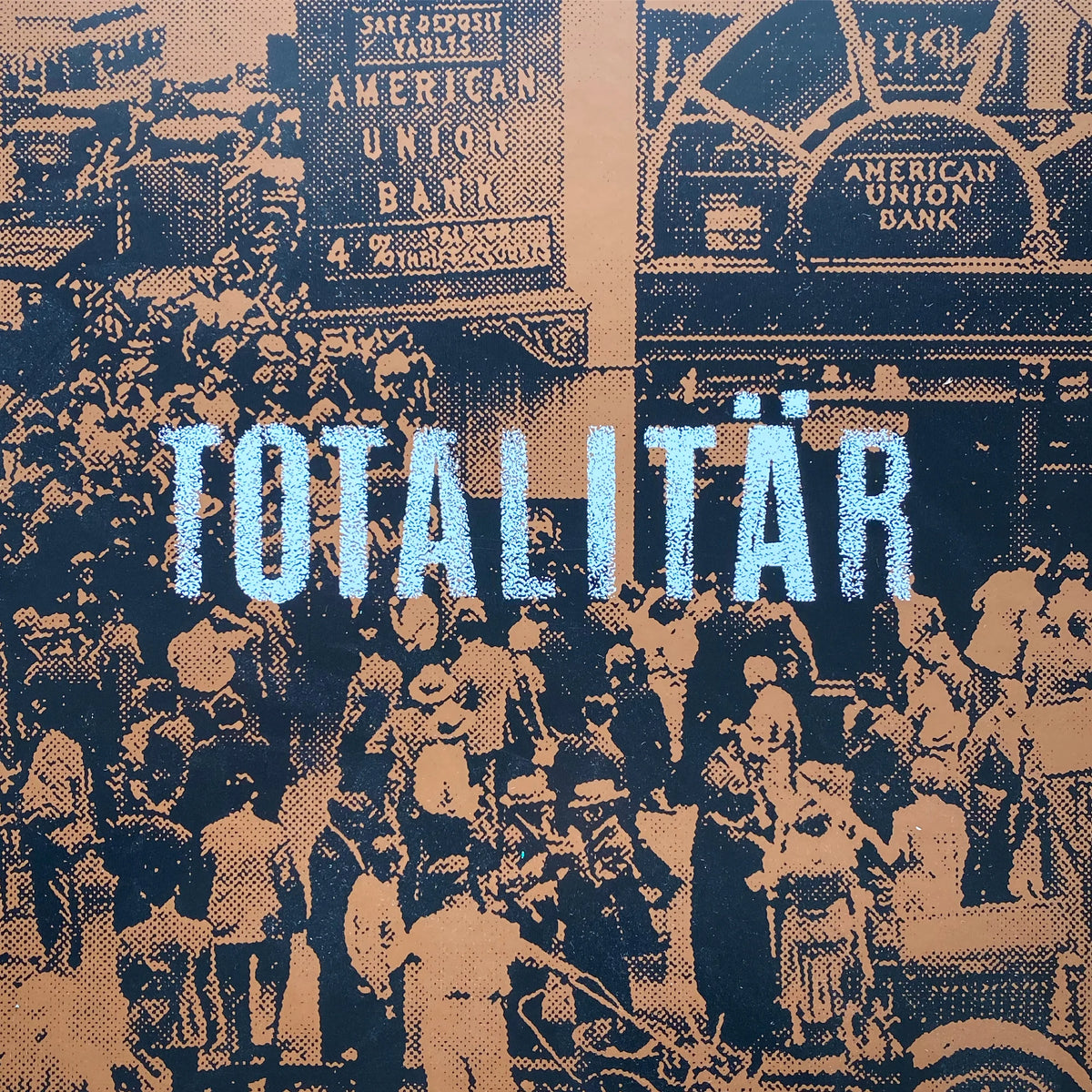 Totalitär 'Ni Måste Bort!'